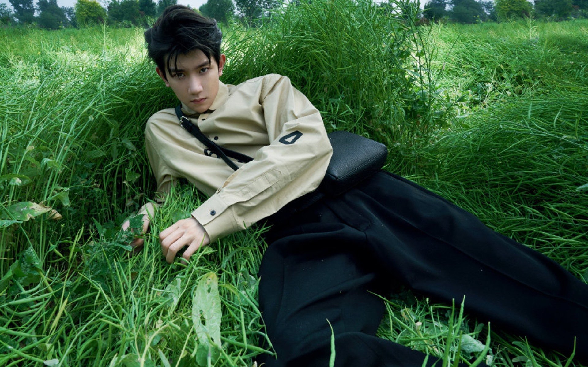 爱游戏在线登录入口-哥伦比亚队门将穆斯莱拉在巴黎奥运会上展现出高水平的扑救能力