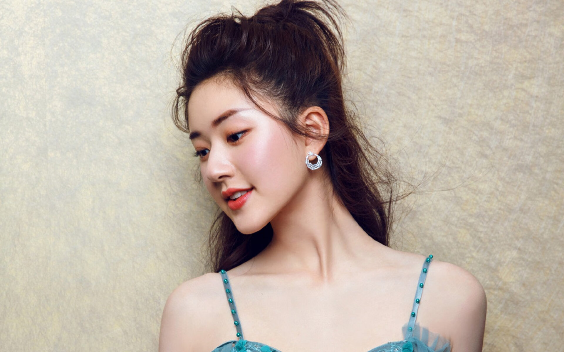 爱游戏体育官方网站-意甲强队备战欧洲赛场，国际影响力不断扩大，意甲球队欧冠