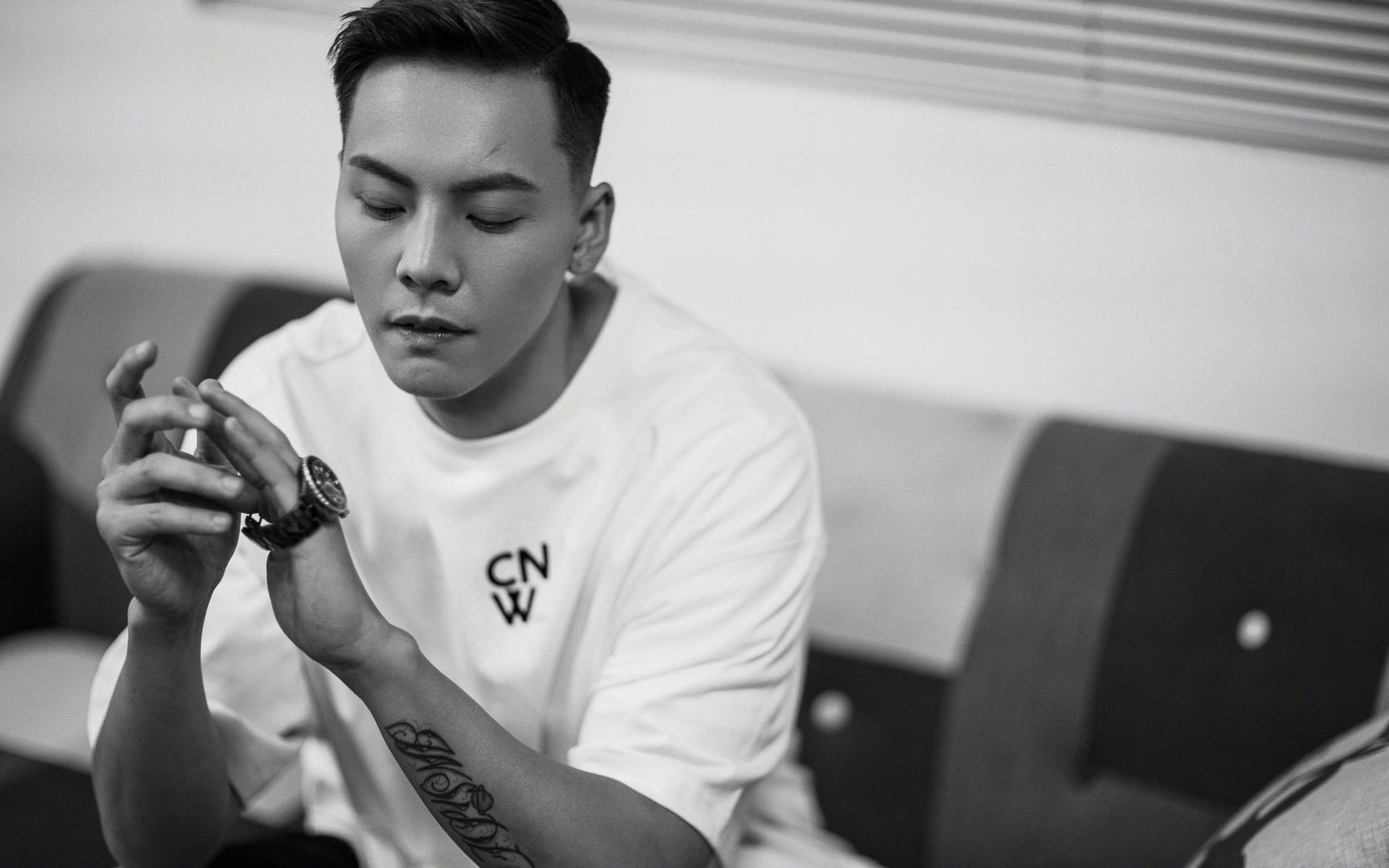 AIYOUXI.COM-西班牙门将神扑三连，力保胜局，西班牙 门将