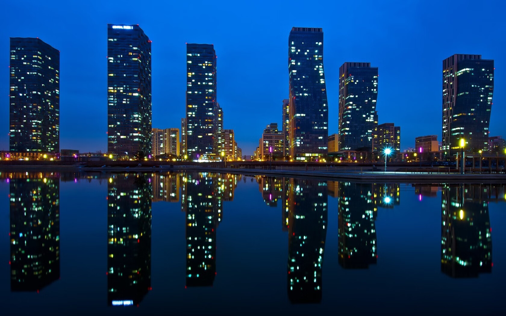 青少年体育参与频率与自我认同感关系研究,青少年参加体育运动的动机