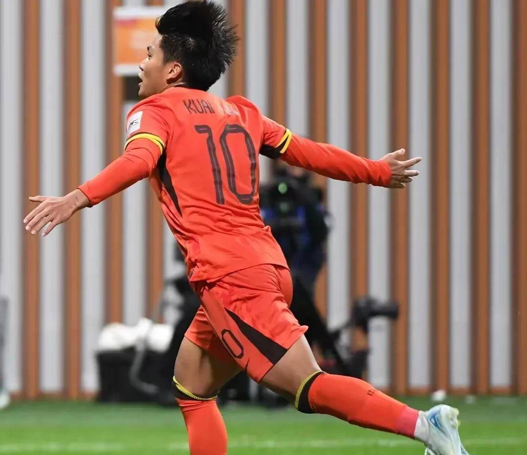 关于爱游戏APP:年轻球员郭田雨：努力训练，争取更多出场机会的信息