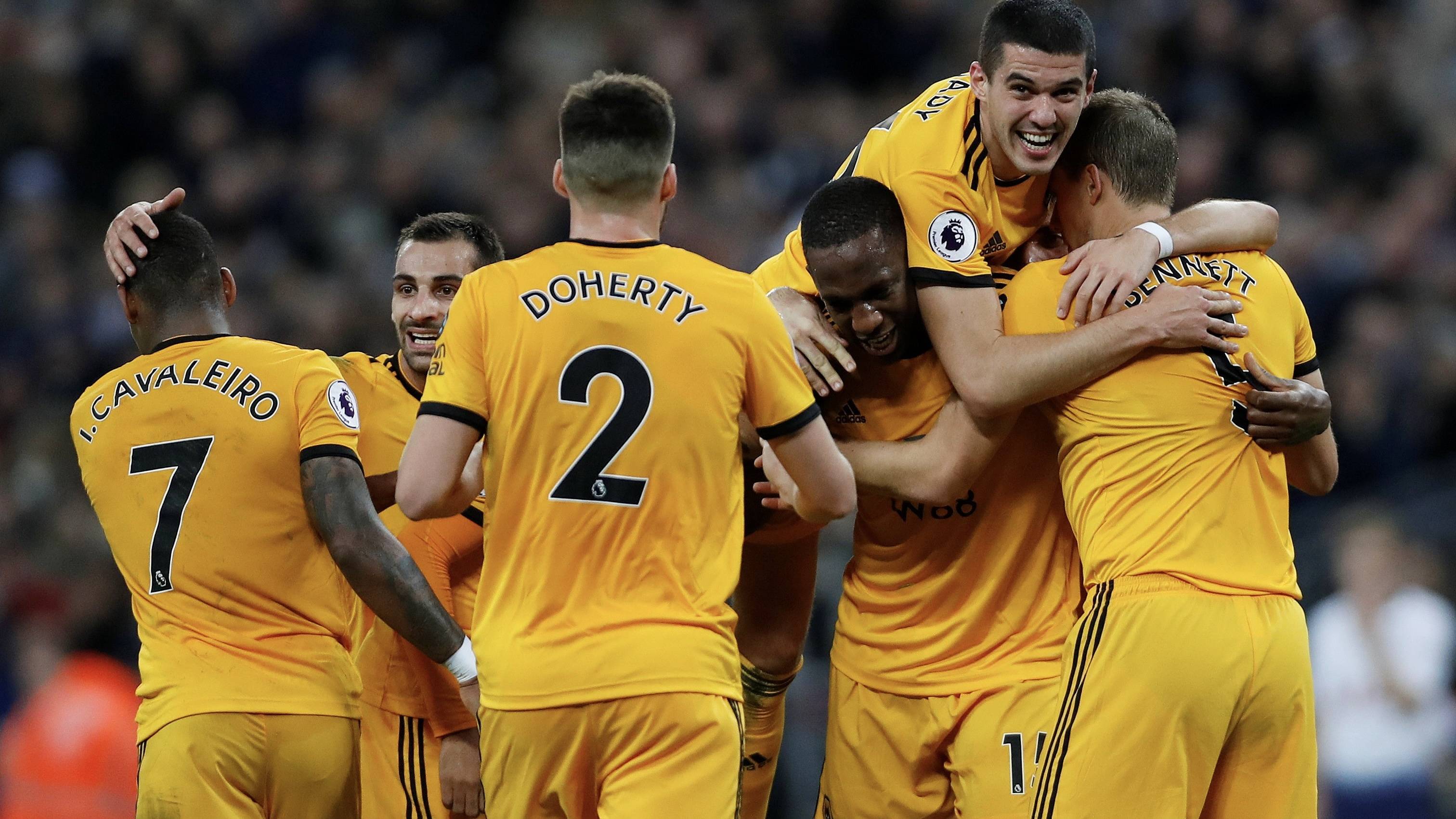 爱游戏体育:英超赛季最佳进球回顾：感受足球魅力的简单介绍