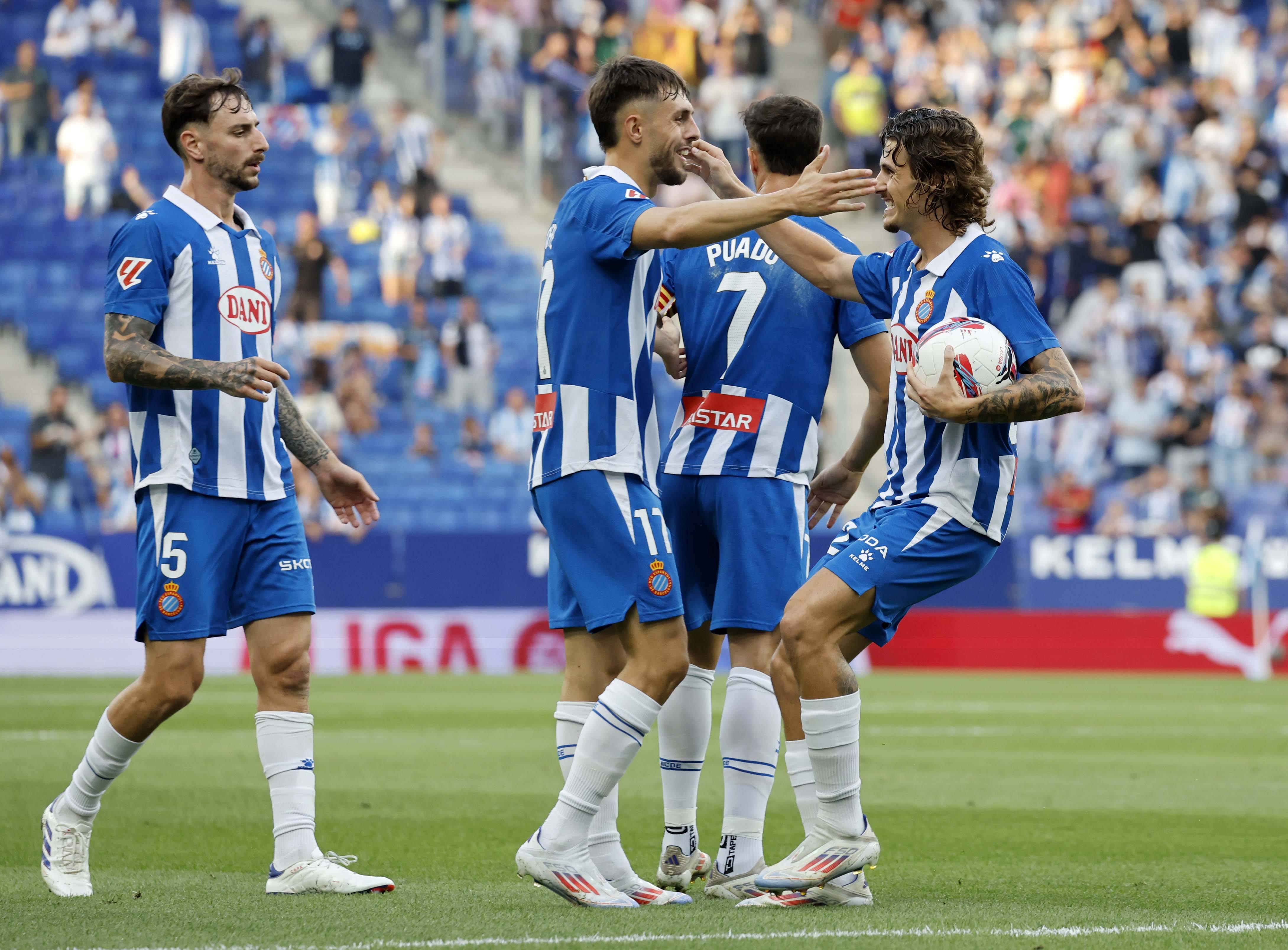 包含爱游戏体育：西甲奥萨苏纳的防守反击战术解析的词条